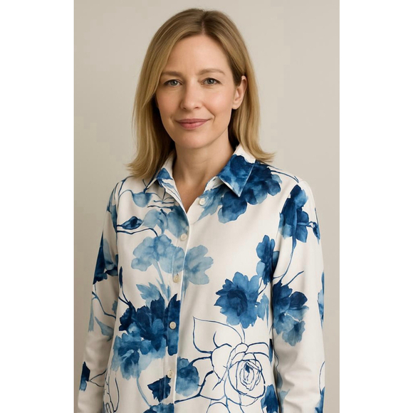 dennis basso Tops - Dennis Basso Floral Button-Up Shirt Sz Med White/Blue Lace Back Eclectic Grandpa